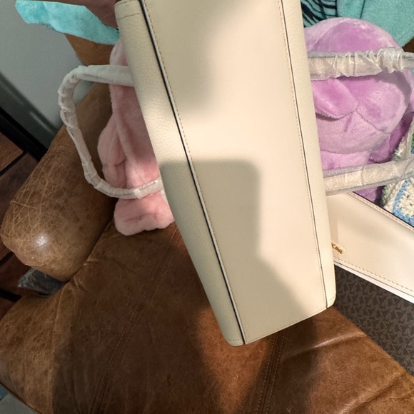 Michael Kors Maisie Large Pebbled Leather 3-In-1 Tote Bag - Picture 7 of 7